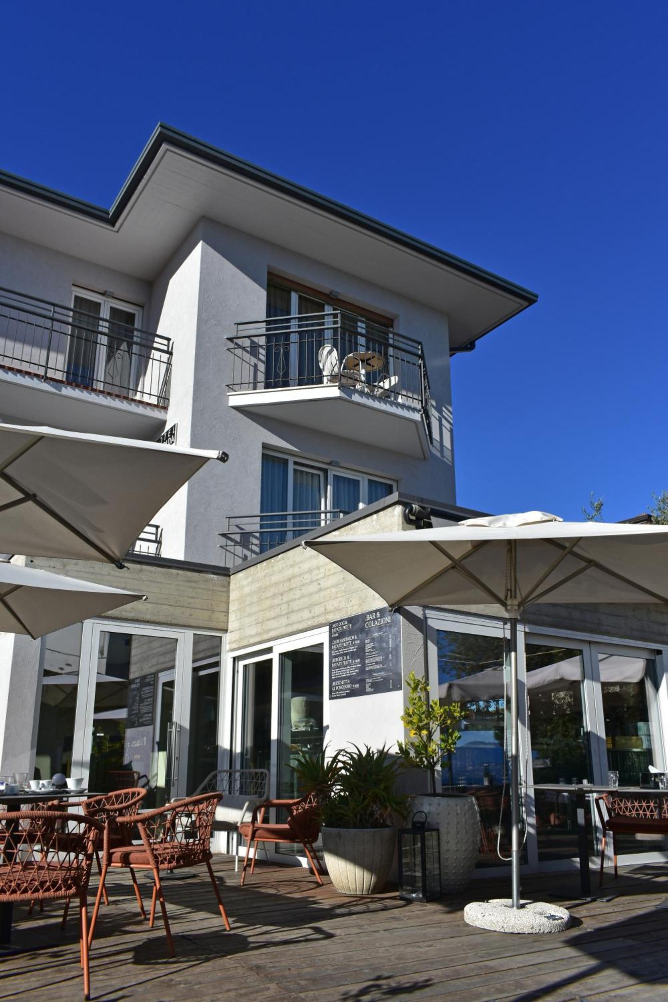 Hotel Marolda Sirmione Exterior photo
